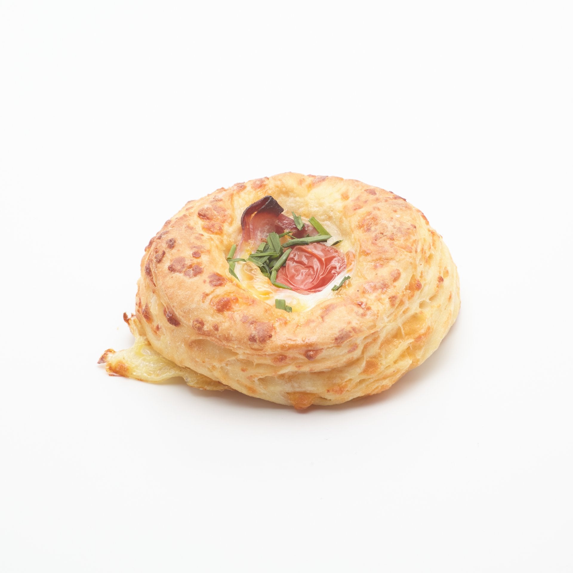 Pagáč s vajíčkom a šunkou 130g.